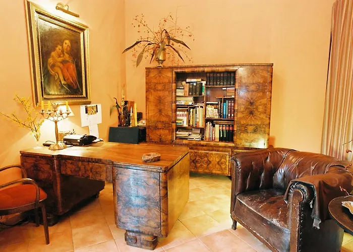 Piano Guest House
